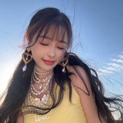 微笑的人们 海报