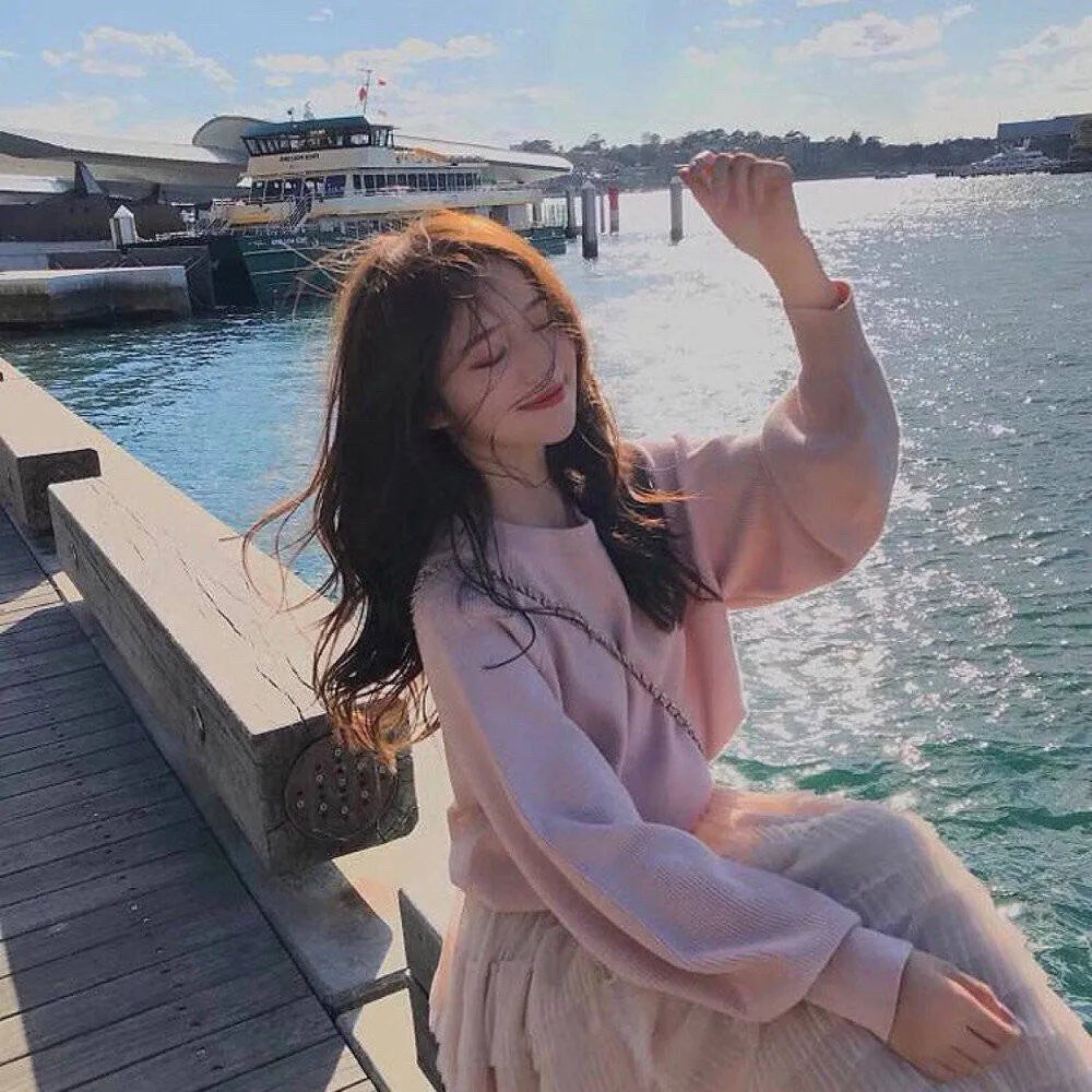厄舍府的崩塌 海报